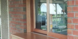 Bench Top Servery (External)